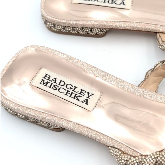 Badgley Mischka Femme Embellished Flat Sandal Women's Soft Gold Size US8 EU39 - Picture 11 of 12